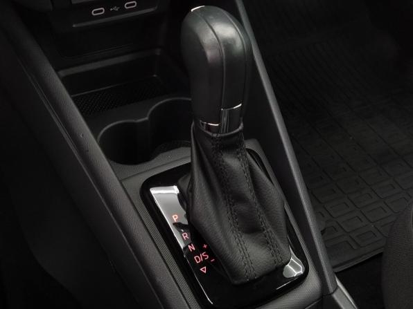 Volkswagen Polo VI с пробегом 2021 года, цена 1 377 000 рублей, 72606 км, лифтбек, Автокод Объявления