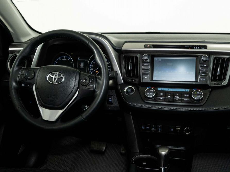 Toyota RAV4 IV (XA40) Рестайлинг Казань  - изображение 12