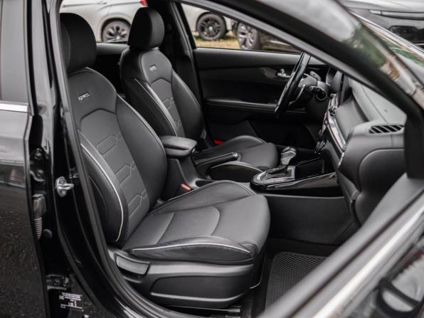 Kia Cerato IV Рестайлинг с пробегом 2021 года, цена 1 899 000 рублей, 171470 км, седан, Автокод Объявления