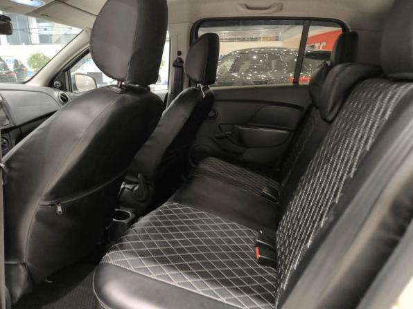 Renault Sandero II Рестайлинг с пробегом 2019 года, цена 880 000 рублей, 188794 км, хэтчбек, Автокод Объявления