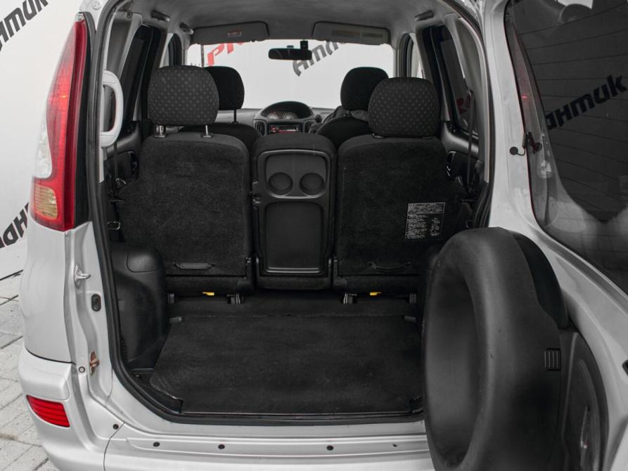 Toyota FunCargo Екатеринбург  - изображение 8