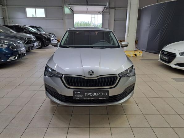 Skoda Rapid II с пробегом 2020 года, цена 1 400 000 рублей, 132203 км, лифтбек, Автокод Объявления