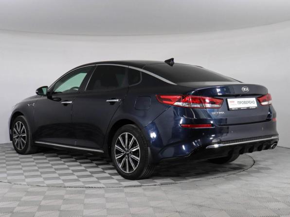 Kia Optima IV Рестайлинг с пробегом 2018 года, цена 2 069 000 рублей, 74526 км, седан, Автокод Объявления