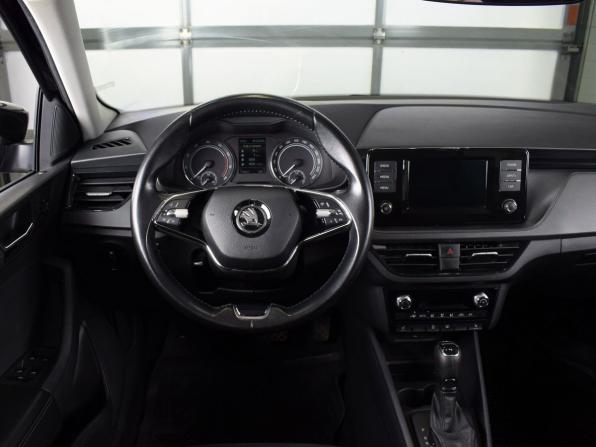 Skoda Rapid II с пробегом 2021 года, цена 1 399 995 рублей, 175419 км, лифтбек, Автокод Объявления
