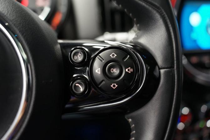 Mini Countryman II с пробегом 2019 года, цена 3 000 000 рублей, 69900 км, внедорожник, Автокод Объявления