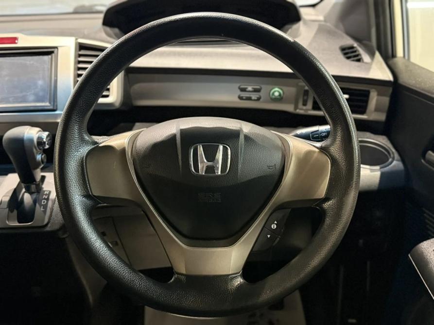 Honda Freed I Рестайлинг Новосибирск  - изображение 16