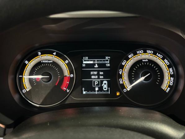 Lada (ВАЗ) Vesta I Рестайлинг (NG) с пробегом 2024 года, цена 1 297 000 рублей, 38000 км, седан, Автокод Объявления