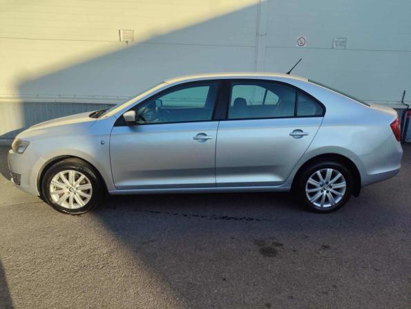Skoda Rapid I с пробегом 2014 года, цена 875 000 рублей, 63478 км, лифтбек, Автокод Объявления