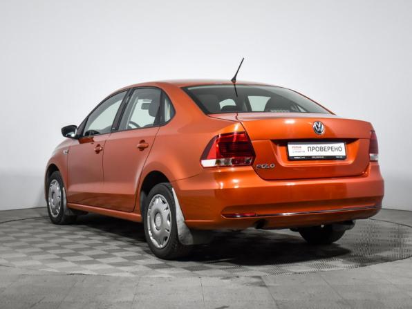 Volkswagen Polo V Рестайлинг с пробегом 2016 года, цена 1 100 000 рублей, 144000 км, седан, Автокод Объявления