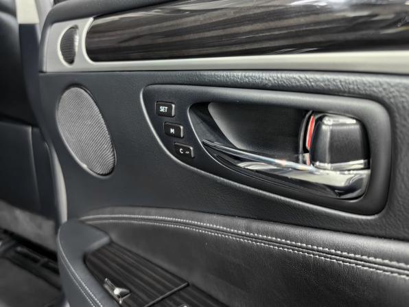 Lexus LS IV Рестайлинг 2 с пробегом 2014 года, цена 2 950 000 рублей, 160000 км, седан, Автокод Объявления
