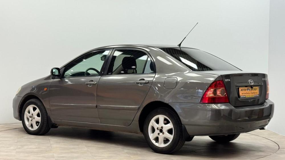 Toyota Corolla IX (E120 E130) Рестайлинг Киров  - изображение 3