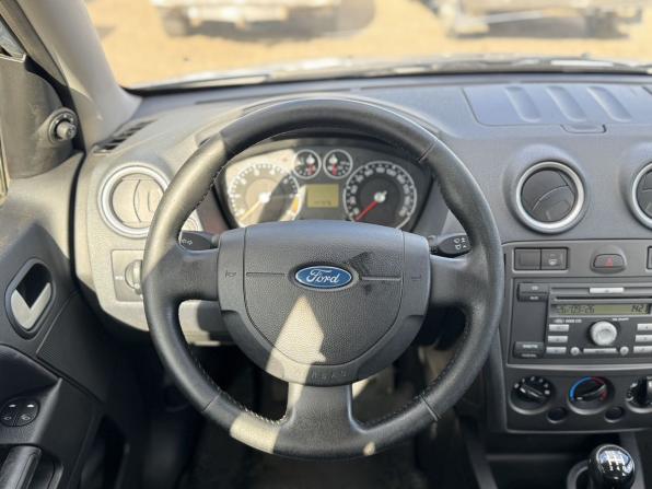 Ford Fusion I Рестайлинг с пробегом 2008 года, цена 375 000 рублей, 146000 км, хэтчбек, Автокод Объявления