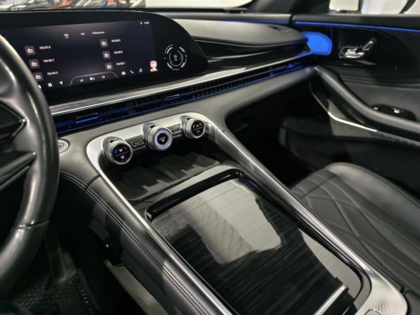 Exeed RX с пробегом 2023 года, цена 2 909 800 рублей, 62473 км, внедорожник, Автокод Объявления