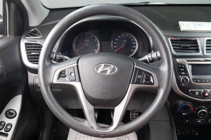 Hyundai Solaris I Рестайлинг с пробегом 2016 года, цена 999 000 рублей, 125622 км, седан, Автокод Объявления