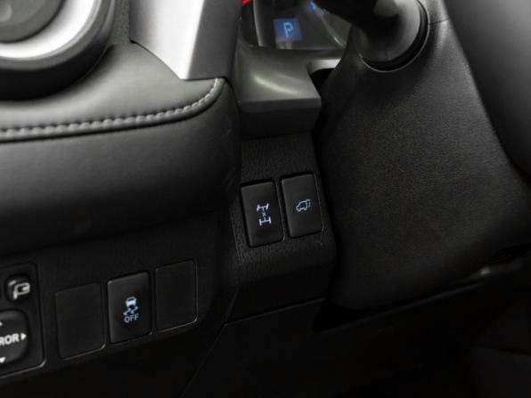 Toyota RAV4 IV (XA40) с пробегом 2015 года, цена 2 150 000 рублей, 114645 км, внедорожник, Автокод Объявления