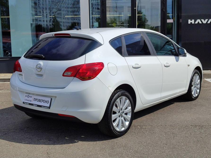 Opel Astra J Москва  - изображение 5