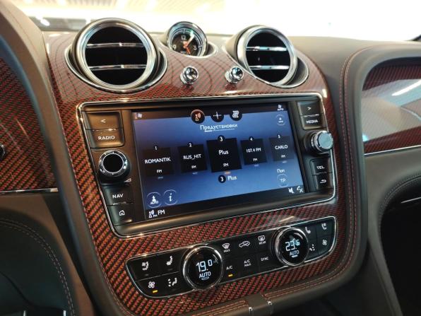Bentley Bentayga I с пробегом 2017 года, цена 11 643 000 рублей, 70138 км, внедорожник, Автокод Объявления