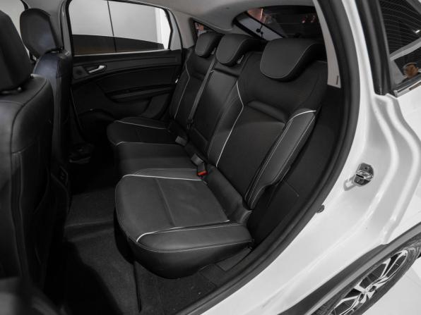 Renault Arkana I с пробегом 2019 года, цена 1 845 000 рублей, 67776 км, внедорожник, Автокод Объявления