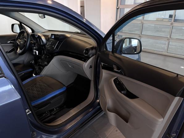 Chevrolet Orlando I с пробегом 2014 года, цена 1 040 000 рублей, 183676 км, компактвэн, Автокод Объявления