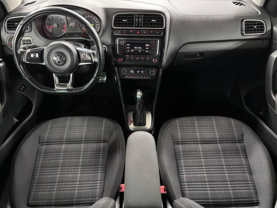 Volkswagen Polo V Рестайлинг Санкт-Петербург  - изображение 9