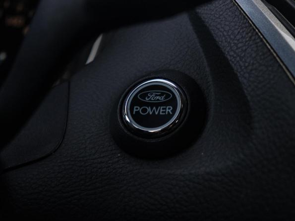 Ford Focus III с пробегом 2012 года, цена 820 000 рублей, 133440 км, хэтчбек, Автокод Объявления