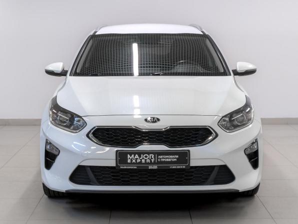 Kia Ceed III с пробегом 2021 года, цена 2 220 000 рублей, 63406 км, универсал, Автокод Объявления