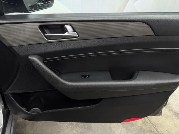 Hyundai Sonata VII (LF) Рестайлинг с пробегом 2018 года, цена 1 820 000 рублей, 103148 км, седан, Автокод Объявления
