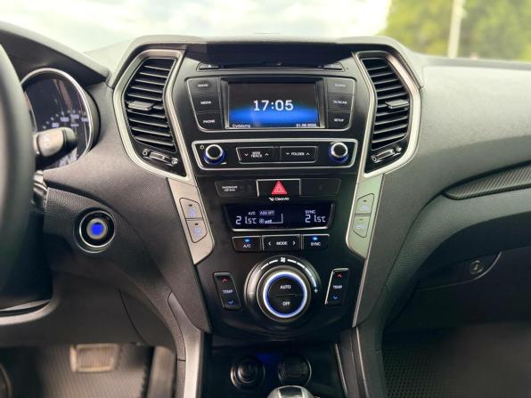 Hyundai Santa Fe III Рестайлинг с пробегом 2015 года, цена 1 870 000 рублей, 224720 км, внедорожник, Автокод Объявления
