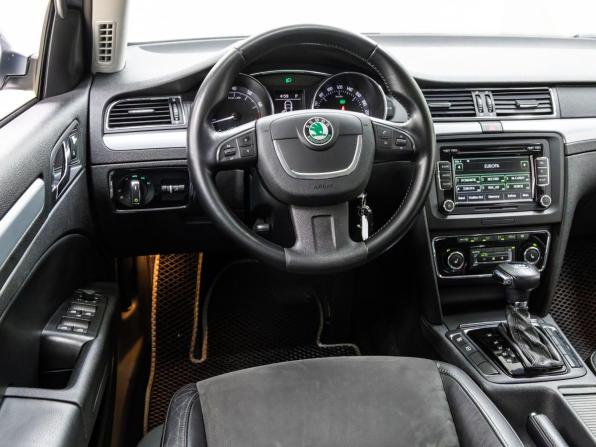 Skoda Superb II с пробегом 2009 года, цена 888 000 рублей, 224886 км, лифтбек, Автокод Объявления