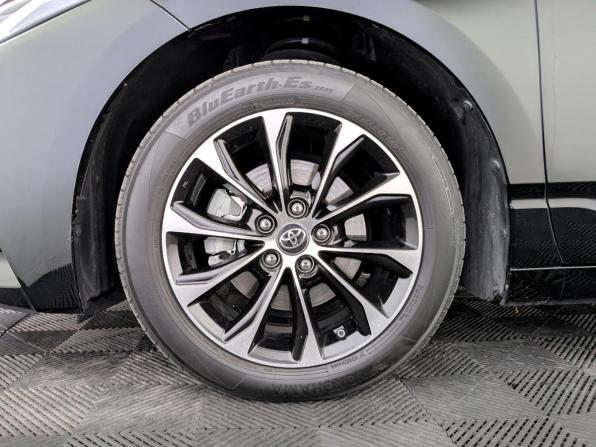 Toyota Avalon V с пробегом 2022 года, цена 3 500 000 рублей, 61953 км, седан, Автокод Объявления