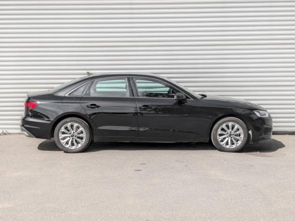 Audi A4 V (B9) Рестайлинг с пробегом 2022 года, цена 3 650 000 рублей, 21987 км, седан, Автокод Объявления