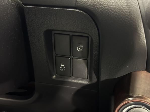 Toyota Land Cruiser Prado 150 Series Рестайлинг 1 с пробегом 2015 года, цена 2 849 000 рублей, 245000 км, внедорожник, Автокод Объявления