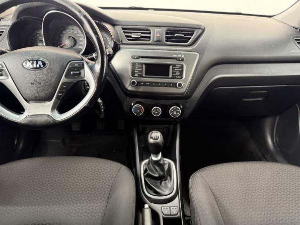 Kia Rio III Рестайлинг с пробегом 2017 года, цена 985 000 рублей, 165808 км, седан, Автокод Объявления