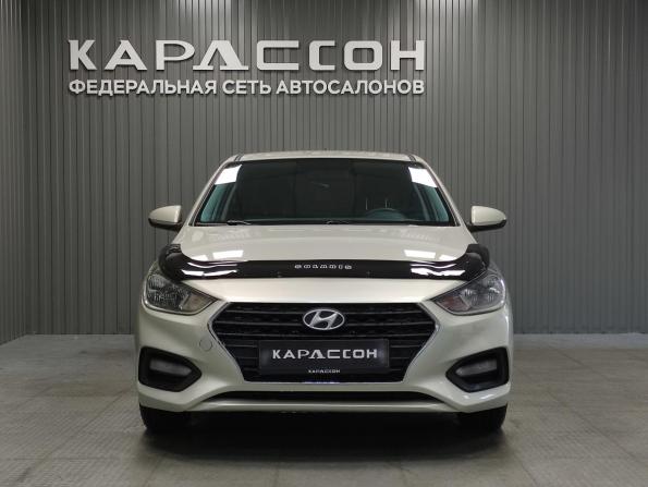 Hyundai Solaris II с пробегом 2019 года, цена 1 330 000 рублей, 140216 км, седан, Автокод Объявления