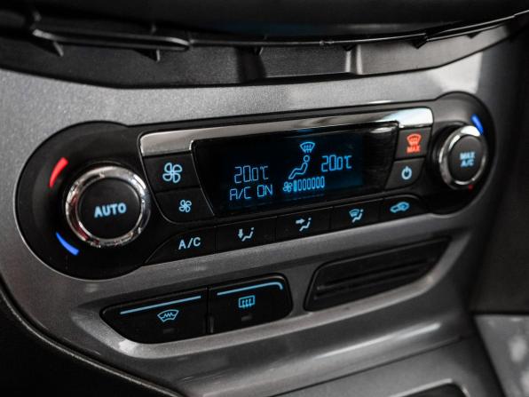 Ford Focus III с пробегом 2012 года, цена 855 000 рублей, 162333 км, седан, Автокод Объявления