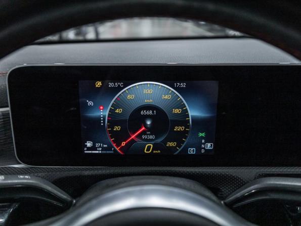 Mercedes-Benz CLA II (C118 X118) с пробегом 2019 года, цена 3 099 700 рублей, 99379 км, седан, Автокод Объявления
