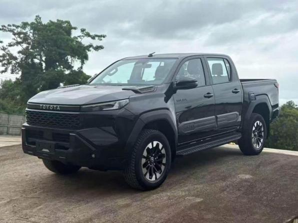 Новый Toyota Hilux IX 2026 года, цена 8 990 000 рублей, offers.body_type.unknown, Автокод Объявления