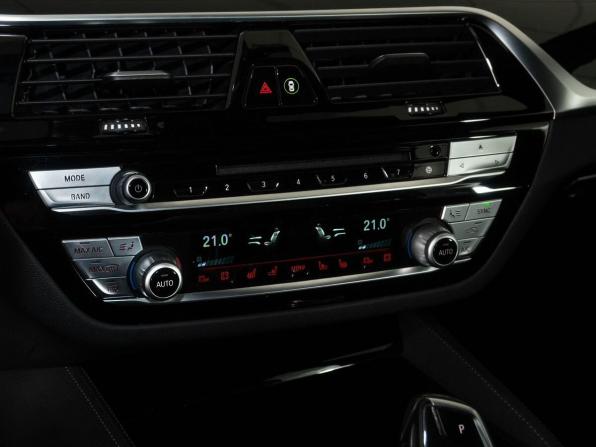 BMW 5 серии VII (G30/G31/G38) с пробегом 2019 года, цена 4 200 000 рублей, 105511 км, седан, Автокод Объявления