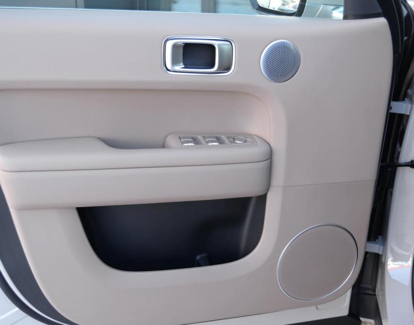 Li Auto (Lixiang) L6 Иркутск  - изображение 17