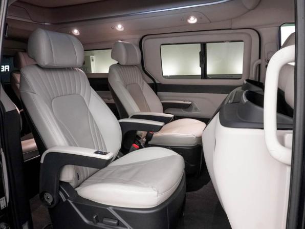Hyundai Grand Starex I Рестайлинг 2 с пробегом 2018 года, цена 4 677 895 рублей, 158707 км, минивэн, Автокод Объявления