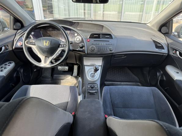 Honda Civic VIII Рестайлинг с пробегом 2008 года, цена 670 000 рублей, 165500 км, хэтчбек, Автокод Объявления
