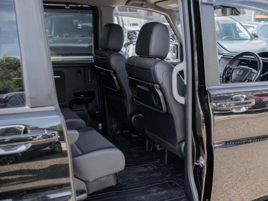 Honda Stepwgn V Рестайлинг Сочи  - изображение 13