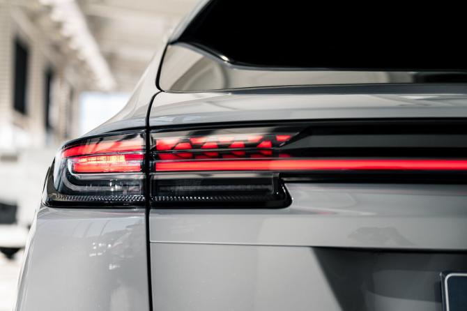 Changan UNI-K с пробегом 2023 года, цена 2 999 000 рублей, 4000 км, внедорожник, Автокод Объявления
