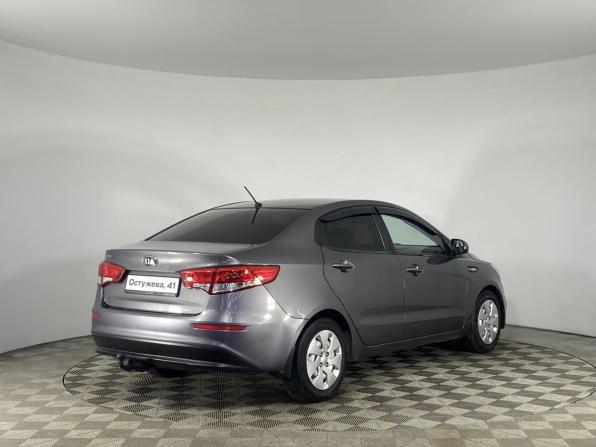 Kia Rio III Рестайлинг с пробегом 2015 года, цена 925 000 рублей, 175945 км, седан, Автокод Объявления