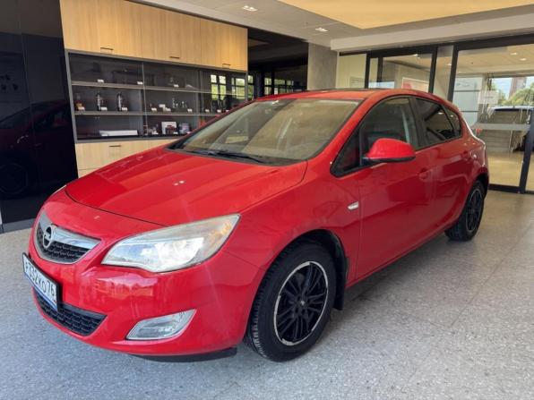 Opel Astra J с пробегом 2011 года, цена 644 000 рублей, 113000 км, хэтчбек, Автокод Объявления