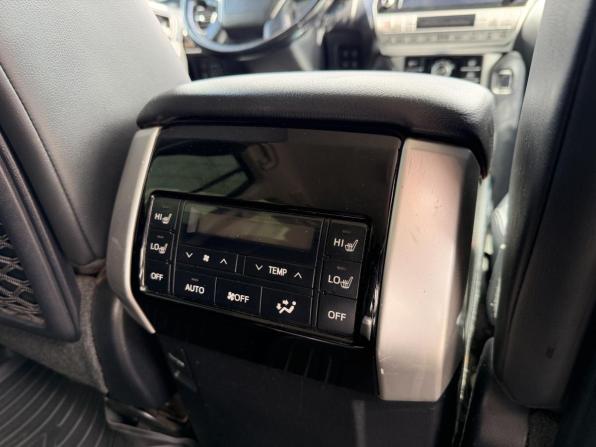Toyota Land Cruiser Prado 150 Series Рестайлинг 3 с пробегом 2021 года, цена 5 500 000 рублей, 212391 км, внедорожник, Автокод Объявления
