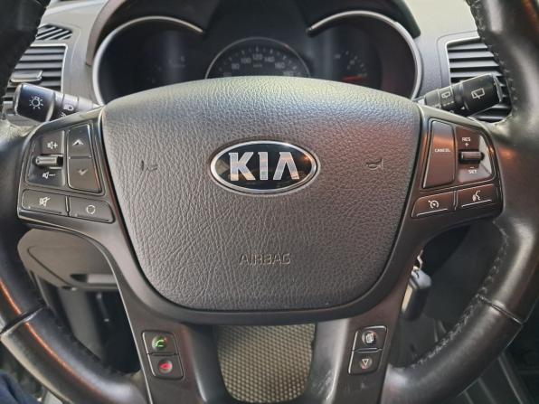 Kia Sorento II Рестайлинг с пробегом 2012 года, цена 1 600 000 рублей, 220671 км, внедорожник, Автокод Объявления