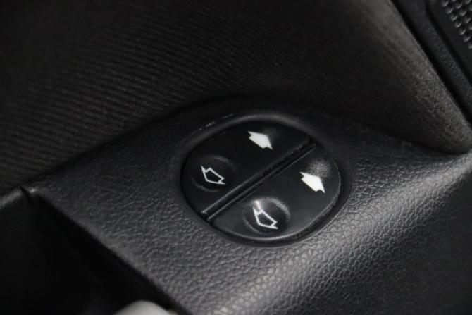 Ford Fusion I Рестайлинг с пробегом 2008 года, цена 445 450 рублей, 203676 км, хэтчбек, Автокод Объявления