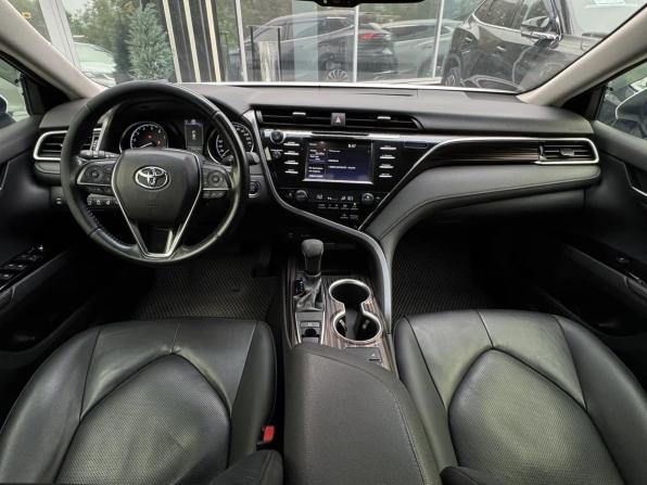 Toyota Camry VIII (XV70) с пробегом 2020 года, цена 2 675 000 рублей, 155143 км, седан, Автокод Объявления