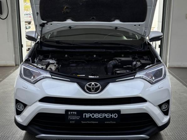 Toyota RAV4 IV (XA40) Рестайлинг с пробегом 2017 года, цена 2 099 000 рублей, 155316 км, внедорожник, Автокод Объявления